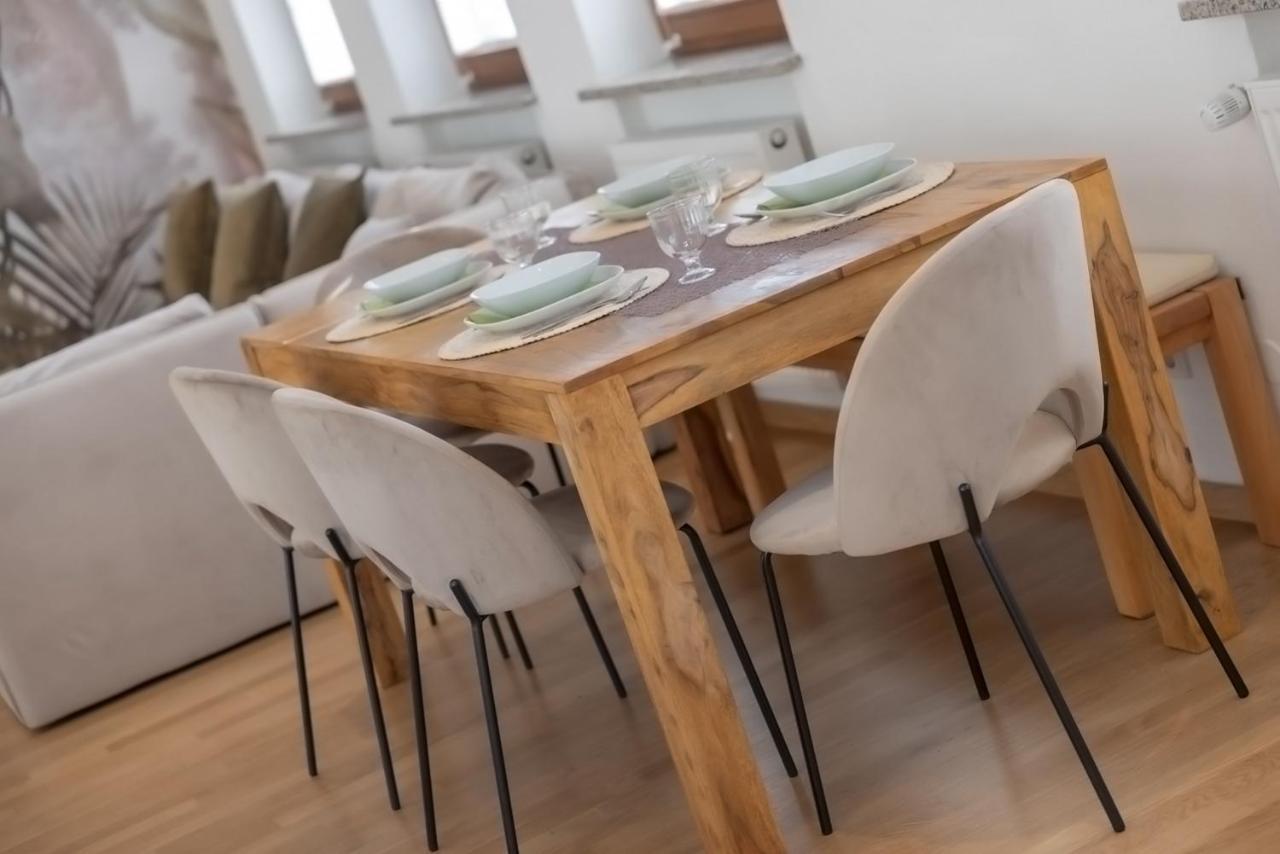 Kaza Guesthouse, Centrally Located 2 & 3 Bedroom Apartments In Aψβούργη Εξωτερικό φωτογραφία